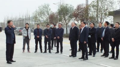 熱烈歡迎鄖西縣代表團蒞臨我司調研指導！